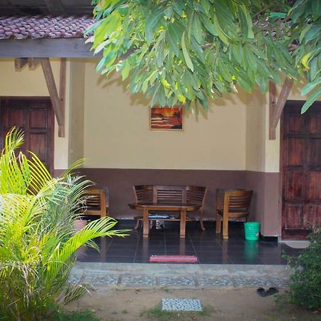 Harrys Oceanhouse 2 Pacitan Apartment Екстериор снимка