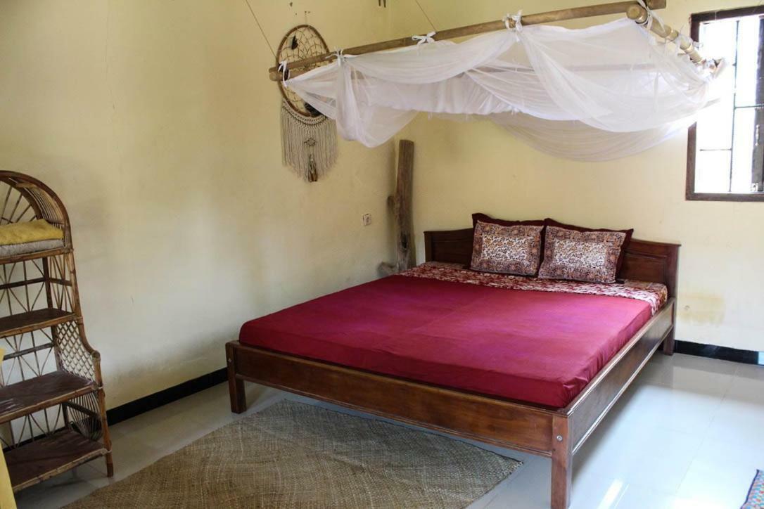 Harrys Oceanhouse 2 Pacitan Apartment Екстериор снимка