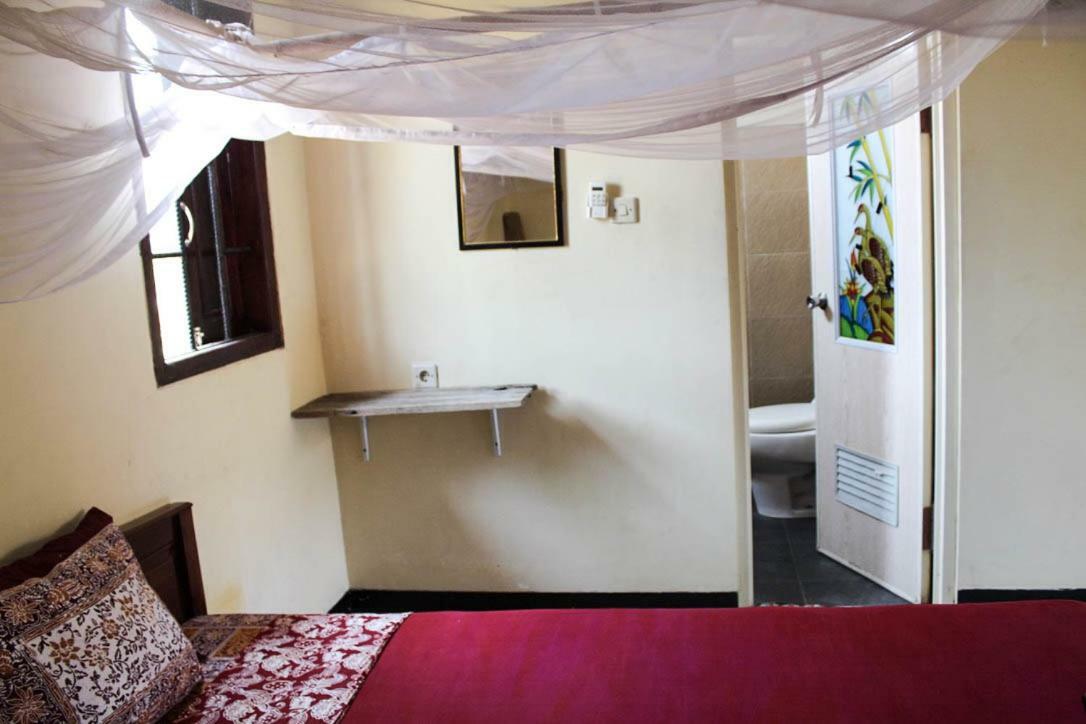 Harrys Oceanhouse 2 Pacitan Apartment Екстериор снимка