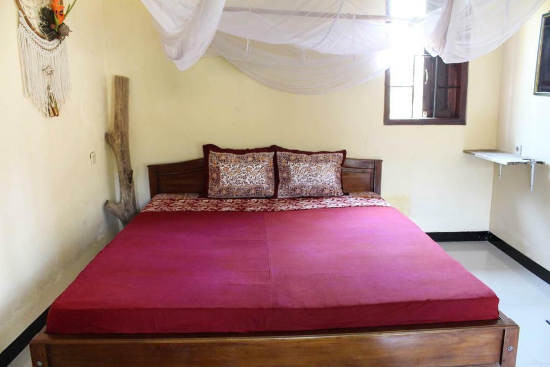 Harrys Oceanhouse 2 Pacitan Apartment Екстериор снимка