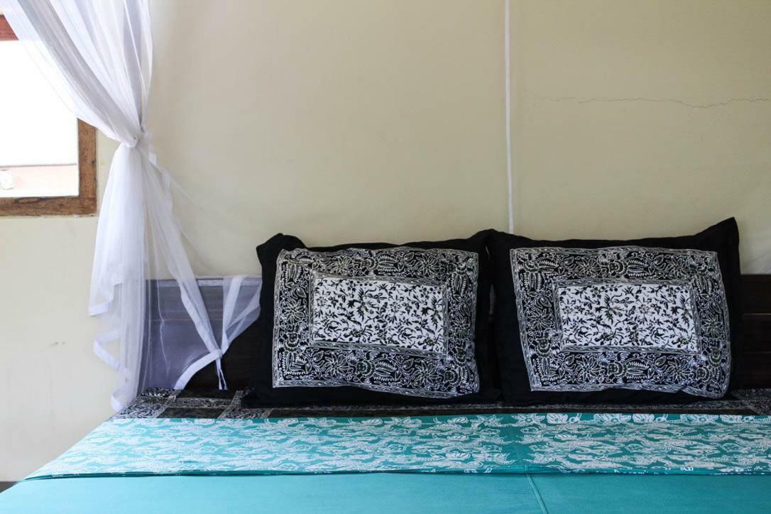 Harrys Oceanhouse 2 Pacitan Apartment Екстериор снимка