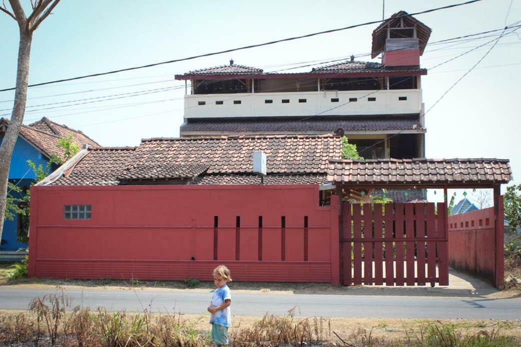 Harrys Oceanhouse 2 Pacitan Apartment Екстериор снимка
